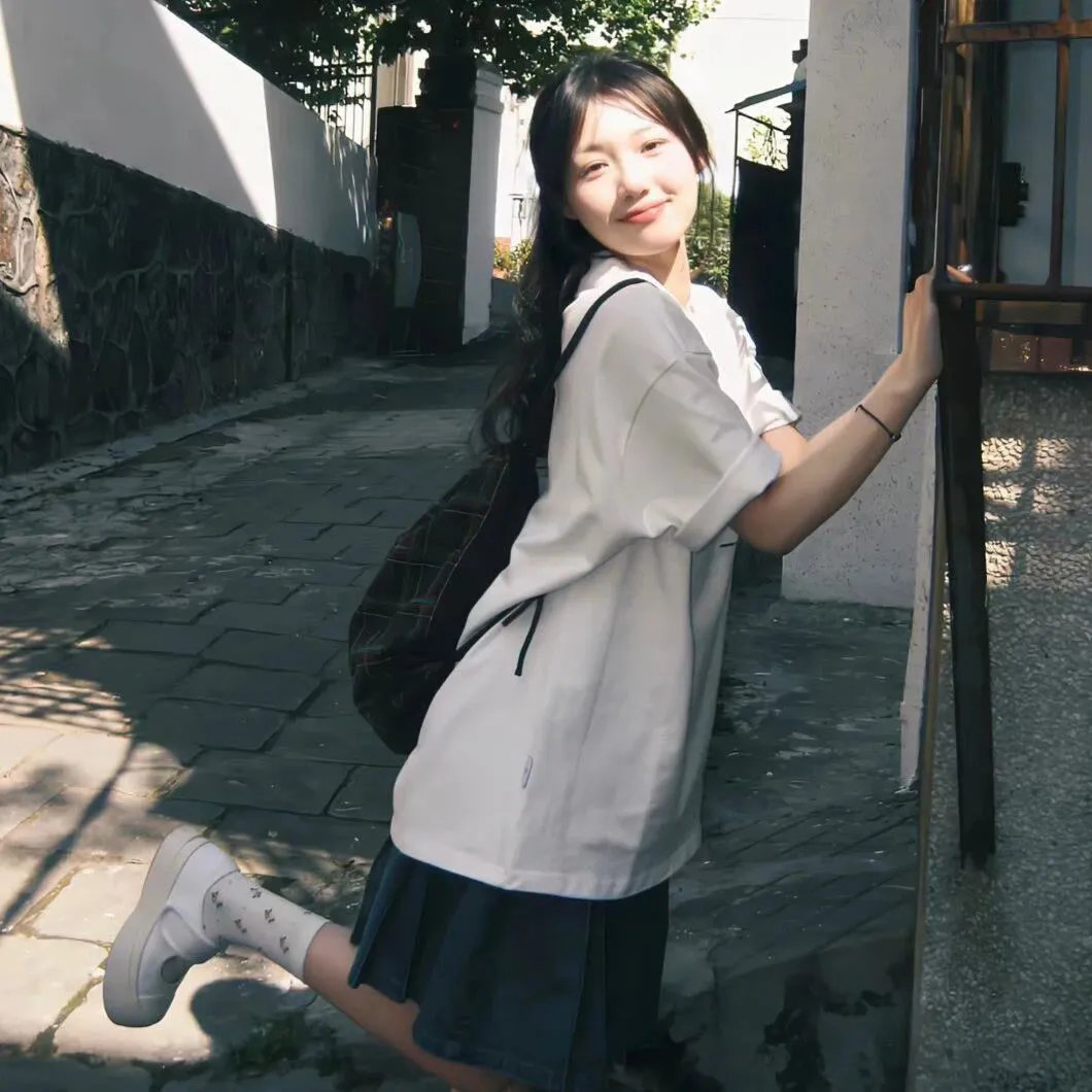 梦魇疯人院